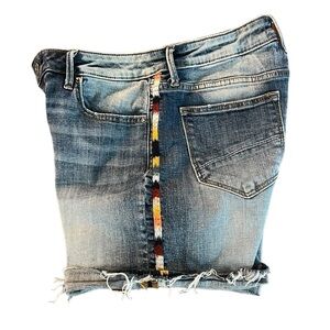 DRIFTWOOD WOMEN’S DENIM CUTOFF EMBROIDERED SHORTS SIZE 27